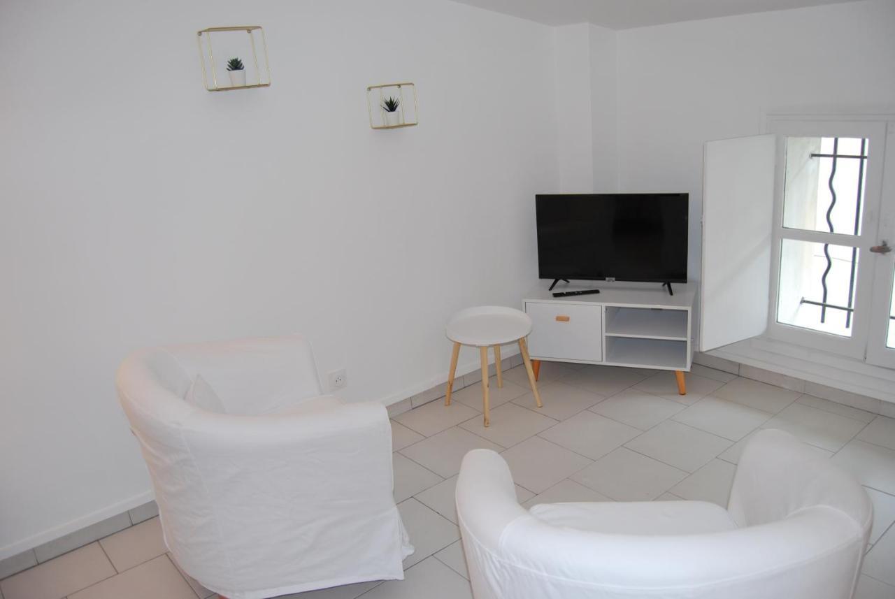Apt T1 Cosy Et Ambiance Zen "Cottage De Moissac" ภายนอก รูปภาพ