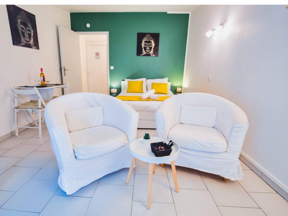 Apt T1 Cosy Et Ambiance Zen "Cottage De Moissac" ภายนอก รูปภาพ